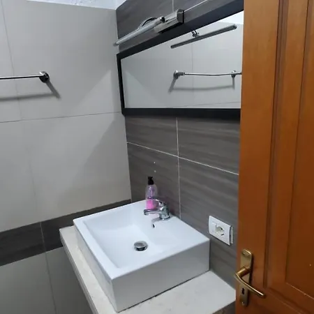 Studenti Studio's Apartment