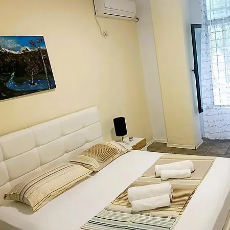 Apartment Studenti Studio's *