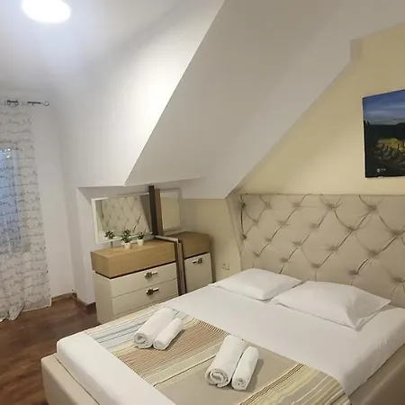 Apartment Studenti Studio's *